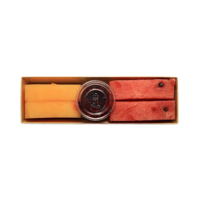 Fruit Sticks with Raspberry Dip_1
